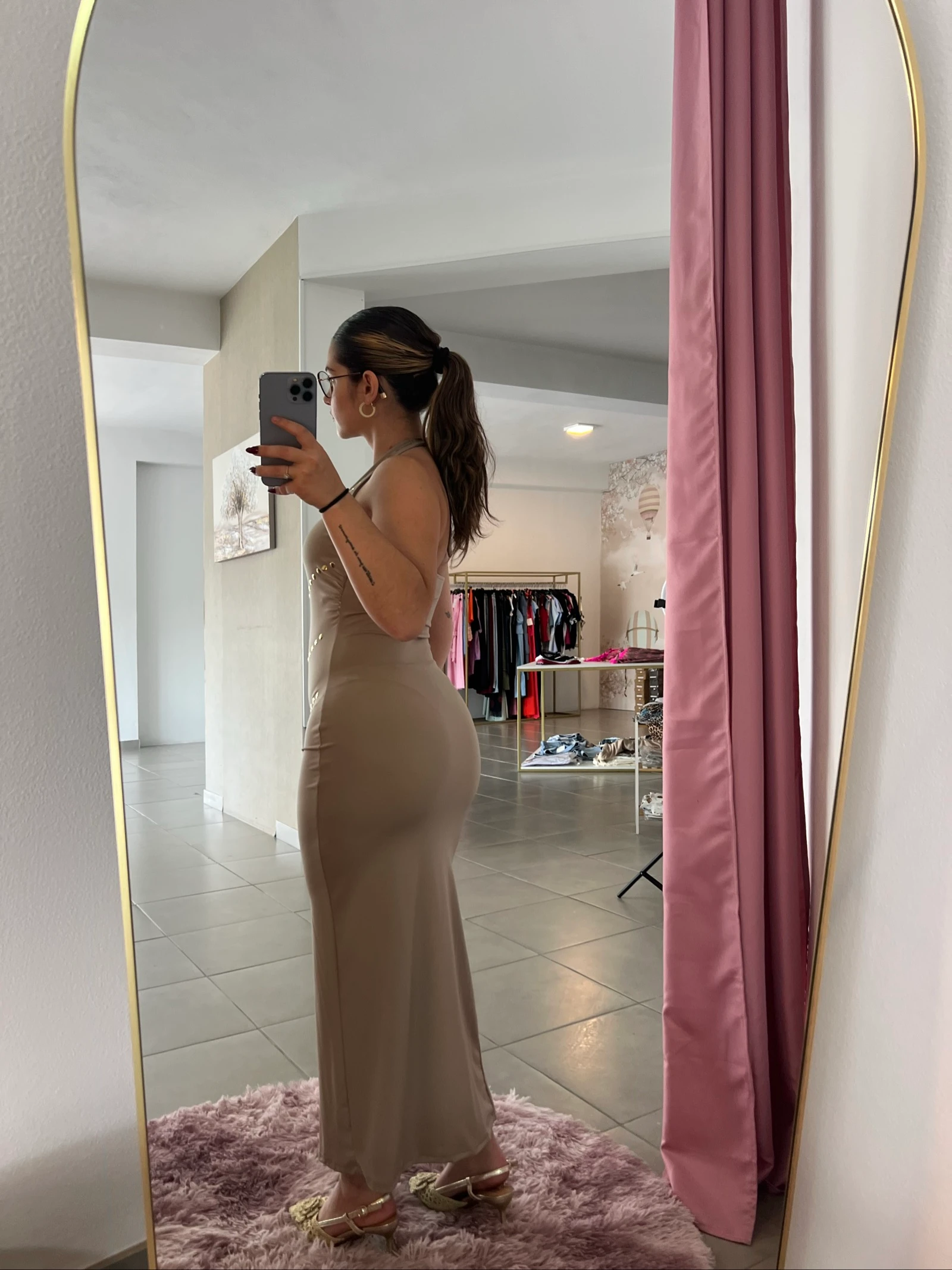 🤍 Vestido longo bege elegante com fenda – Tamanho único 🤍 – photo 3